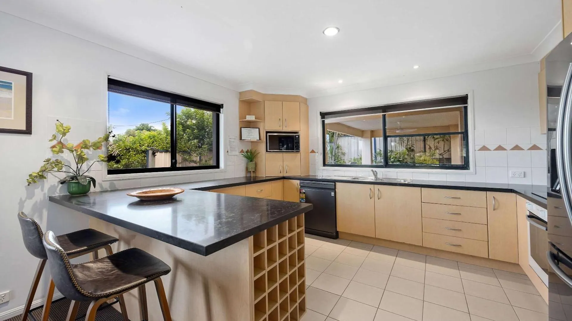 5Br Coastal Escape Walk To Peregian Beach Holiday home
